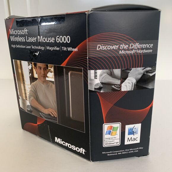 New Microsoft Wireless Laser Mouse 6000 Silver 1052 1053 (B5V-00007) - Picture 3 of 6